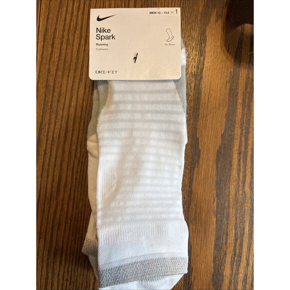 Nike Spark Running Cushioned Dri Fit No Show Men 12-13.5 White CU7201-100 - Picture 1 of 2